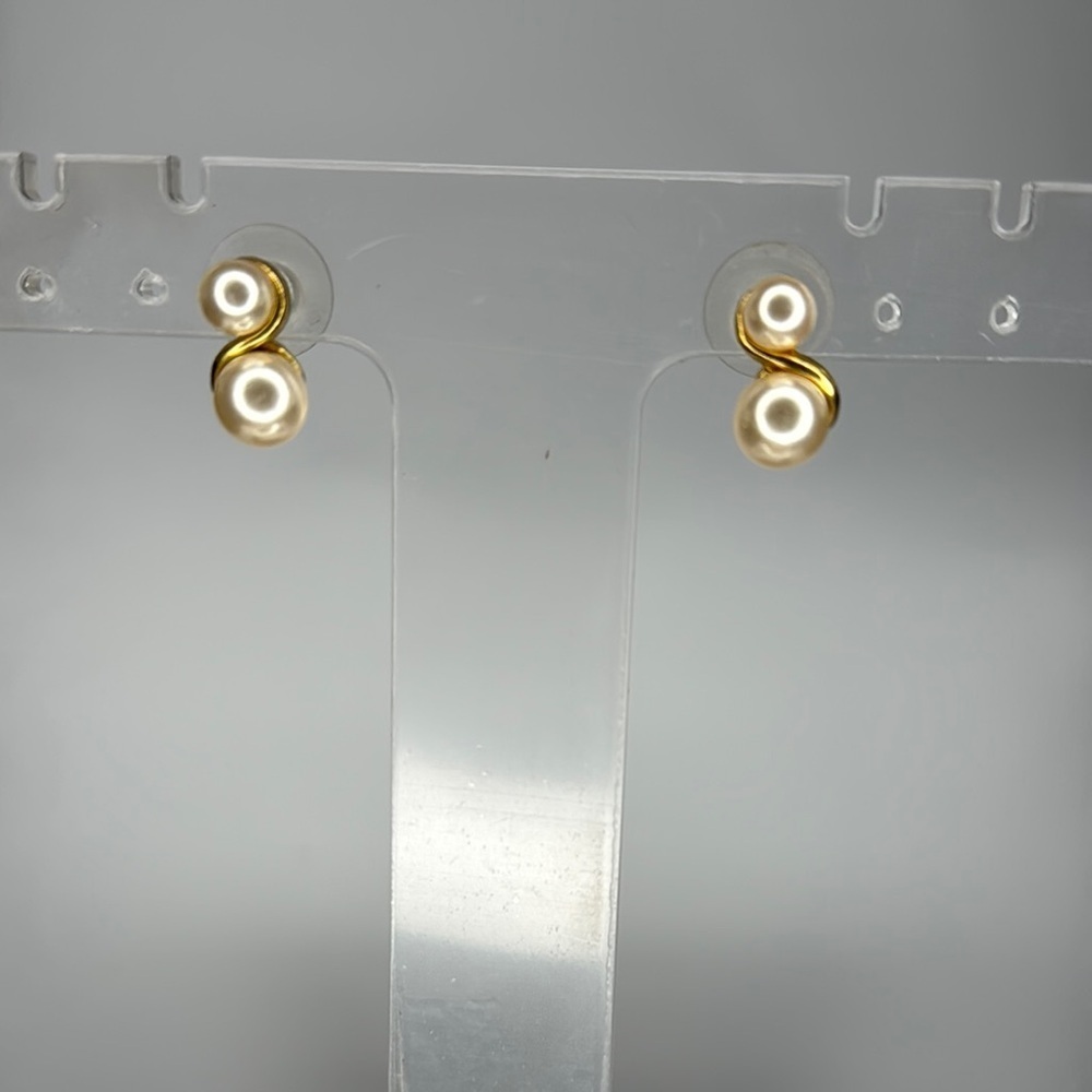 Gold and White Dome Earrings with Classic Style